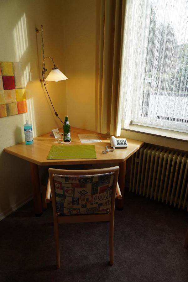 Hotel Zum Urfttal シュライデン エクステリア 写真
